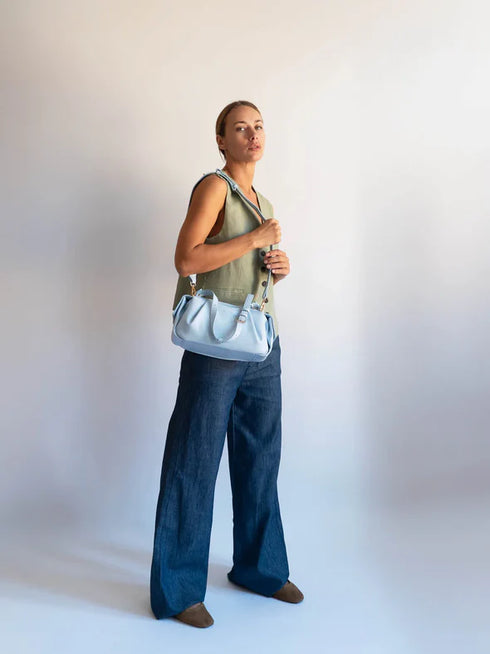 Τσάντα ώμου/χιαστί HVISK Vegan 2501-096-010000 γαλάζιο