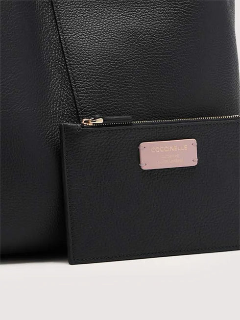 Τσάντα ώμου C-Easy Coccinelle E1SHA-110101_001 μαύρο