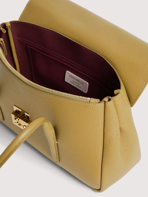 Τσάντα ώμου C-Me Lock Large Coccinelle E1 U4K 12 03 01 G43 λαδί