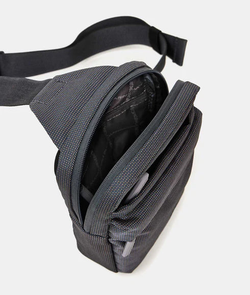 Ανδρικό τσαντάκι χιαστί Mandarina Duck P10KPM02-465 γκρι