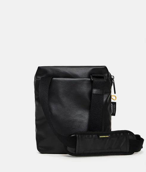 Ανδρικό τσαντάκι χιαστί Mandarina Duck P10OST03-651 μαύρο