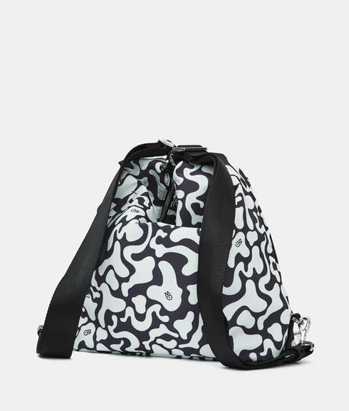 Τσάντα ώμου/Σακίδιο πλάτης Moire Mandarina Duck P10QHT10-A92 άσπρο/μαύρο