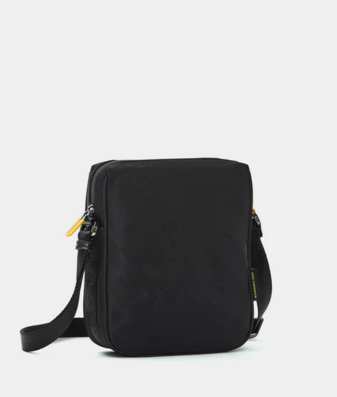 Ανδρικό τσαντάκι χιαστί Mandarina Duck P10SJT04-651 μαύρο