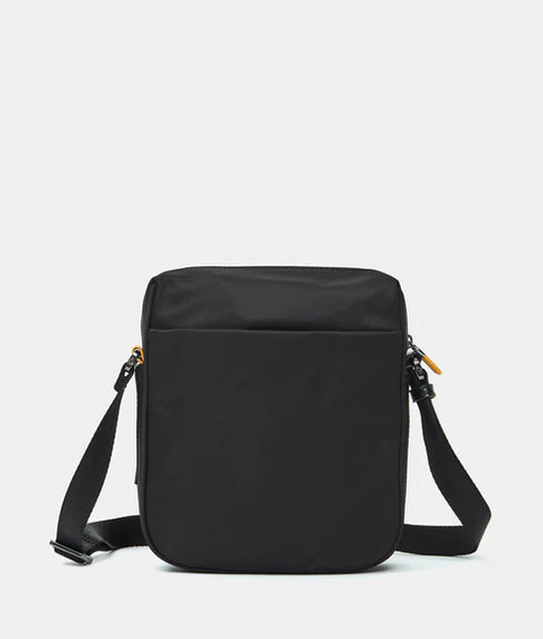 Ανδρικό τσαντάκι χιαστί Mandarina Duck P10SJT04-651 μαύρο