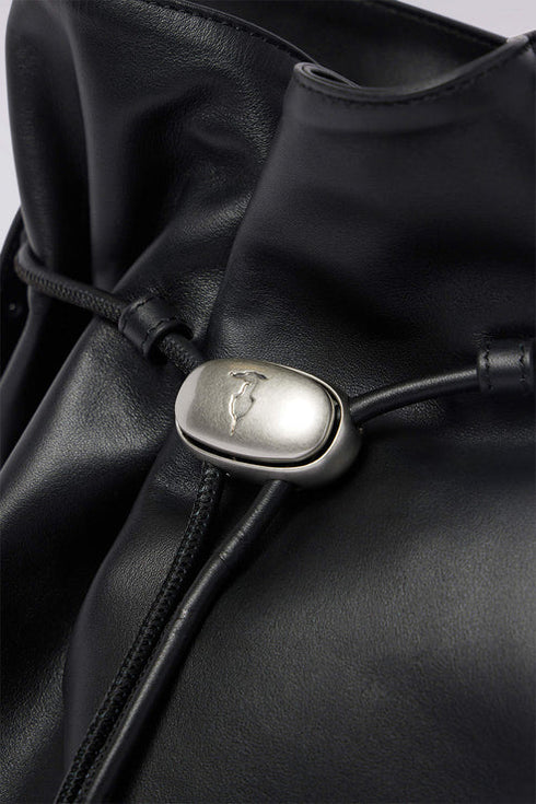 Τσάντα πουγκί ώμου δερμάτινη Trussardi WBK03L15-033 μαύρο