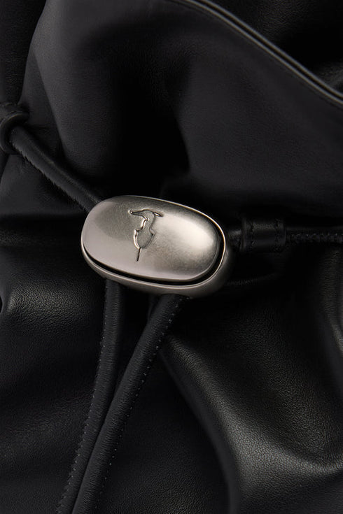 Τσάντα πουγκί ώμου δερμάτινη Trussardi WBK02L15-033 μαύρο