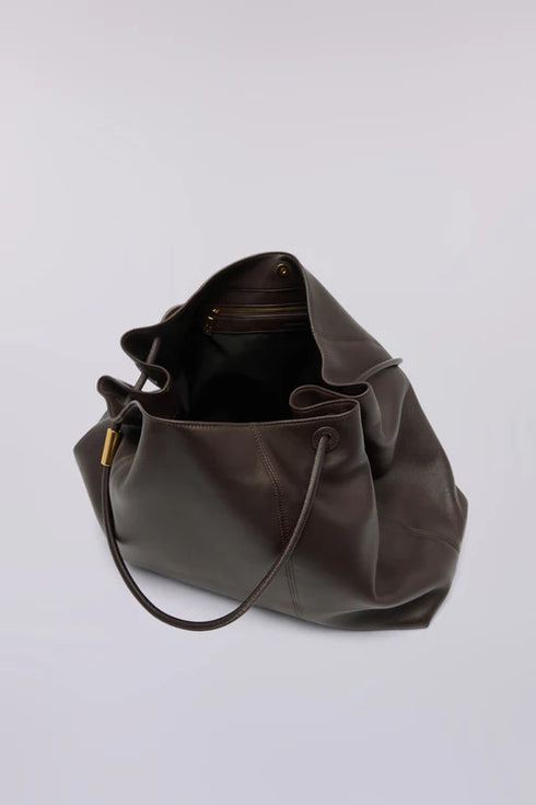 Τσάντα ώμου δερμάτινη Trussardi WBB05L13-023 καφέ