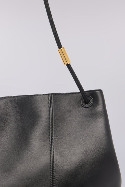 Τσάντα ώμου δερμάτινη Trussardi WBB05L13-033 μαύρο