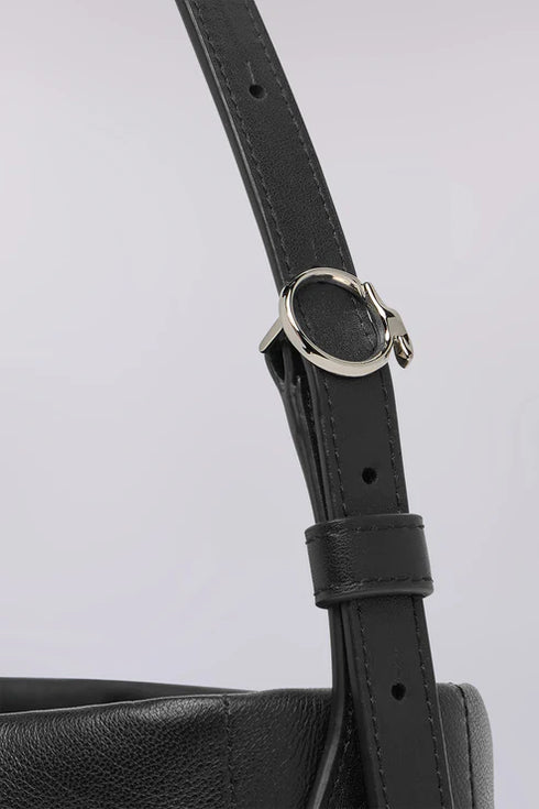 Τσάντα ώμου δερμάτινη Trussardi WBS06L13-033 μαύρο